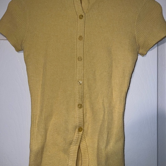 Yellow Ribbed Princess Polly Button-Up Top - Picture 3 of 4